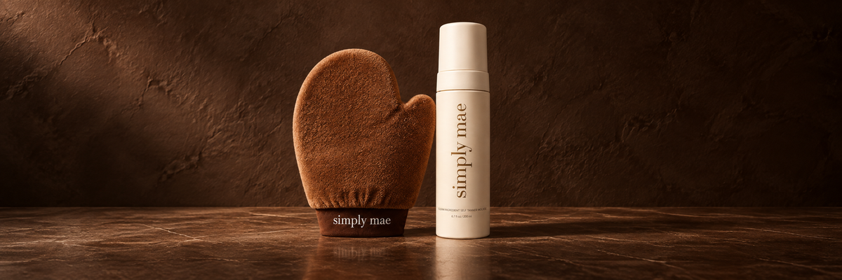 Simply Mae mousse and caramel application mitt against rich chocolate stone